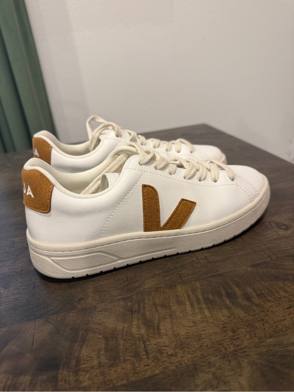 VEJA V-10 White Camel Suede Sneakers Women’s Size 6 EU 37